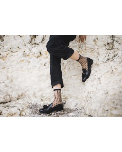 Crescent dunes black