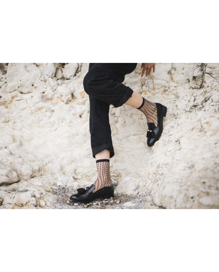 Crescent dunes black