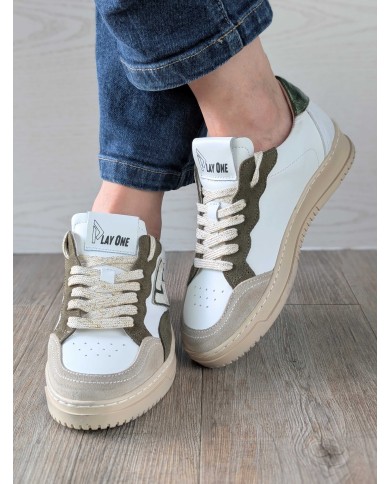 Venus 13 Kaki Venus 13 Kaki